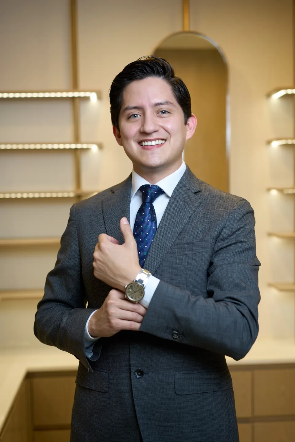 Dr. Javier Parada